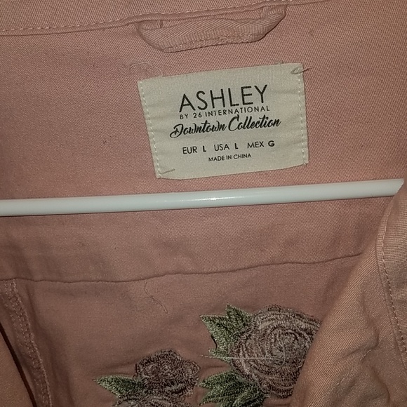 Pink Jacket - Picture 5 of 5